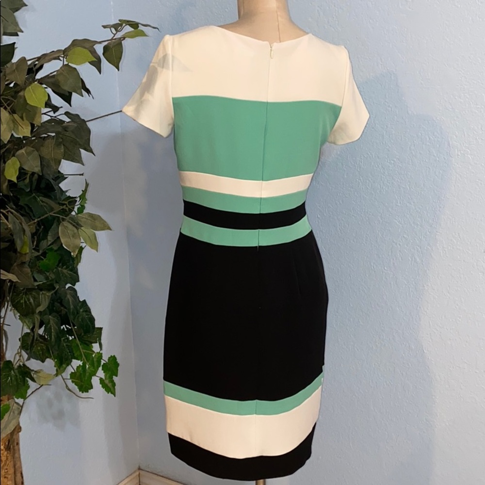 Studio One Dress - Picture 5 of 9